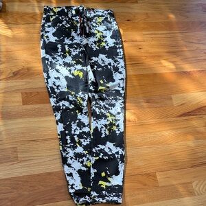 Alice + Olivia Black, White, and Yellow Jeans